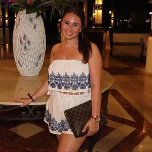 Meet your Posher, Celina